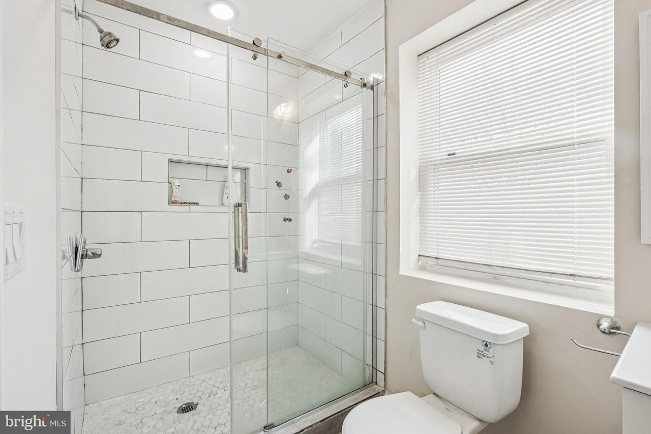 512 W Norris St - Photo 7 of 14