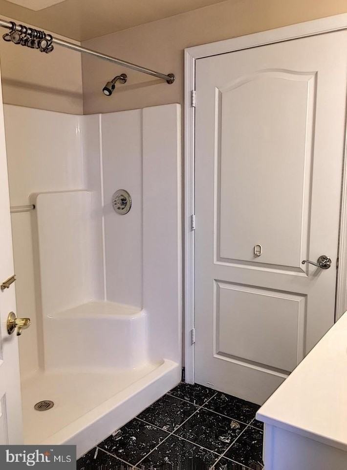 901 N Monroe St Apt 1315 #1315 - Photo 5 of 7