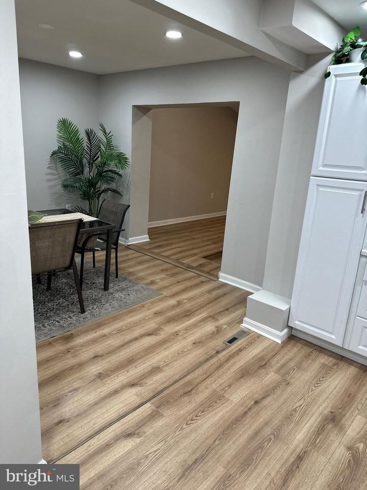 6521 Gildar St - Photo 2 of 50