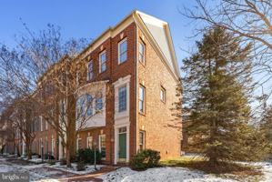 featured image of 43789 Water Bay Ter