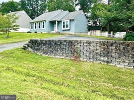 featured image of 240 Whitsons Run