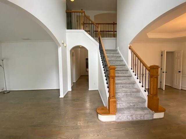 4125 Breckenridge Ct - Photo 3 of 23