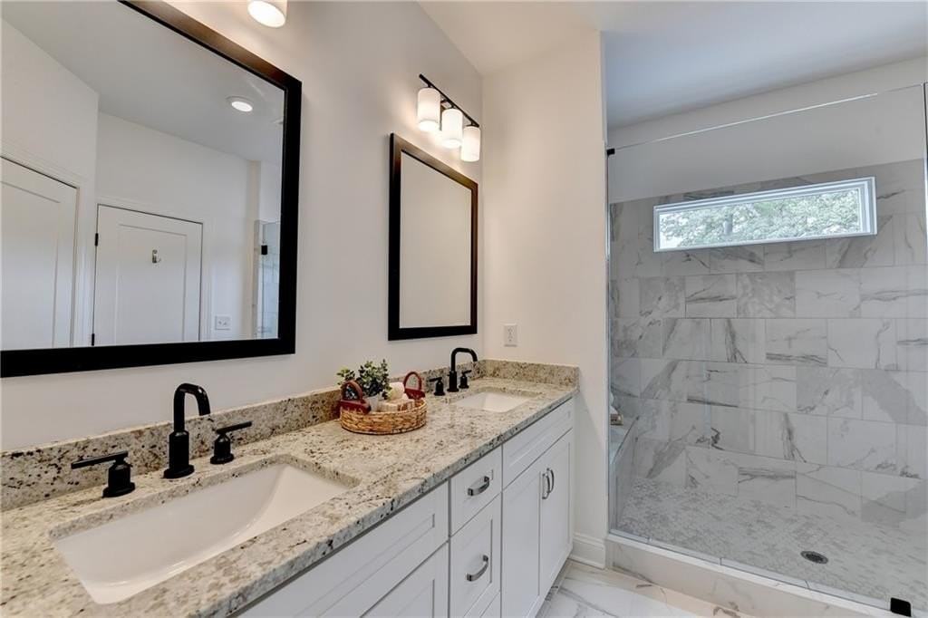 6892 Roswell Rd - Photo 7 of 49