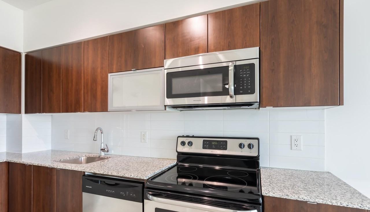 150 East Liberty Street - Photo 2 of 14