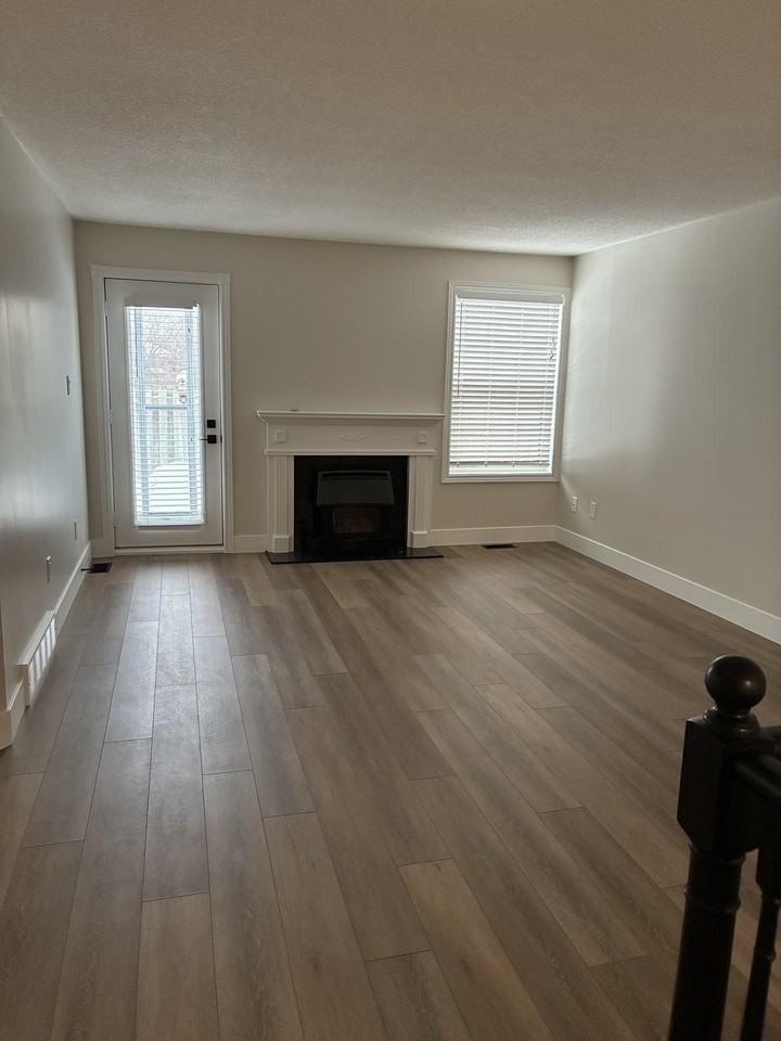 7-71 Beasley Crescent Cambridge - Photo 4 of 23