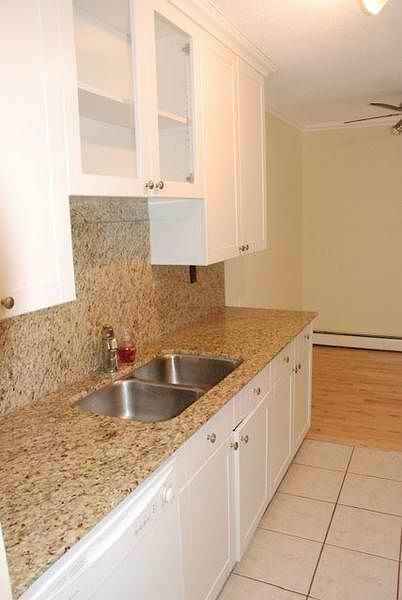 Seymour Place - Photo 4 of 10