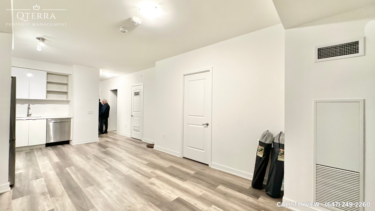 1006-4655 Metcalfe Ave, Mississauga, Ontario L5M 0Z7 - Photo 4 of 19