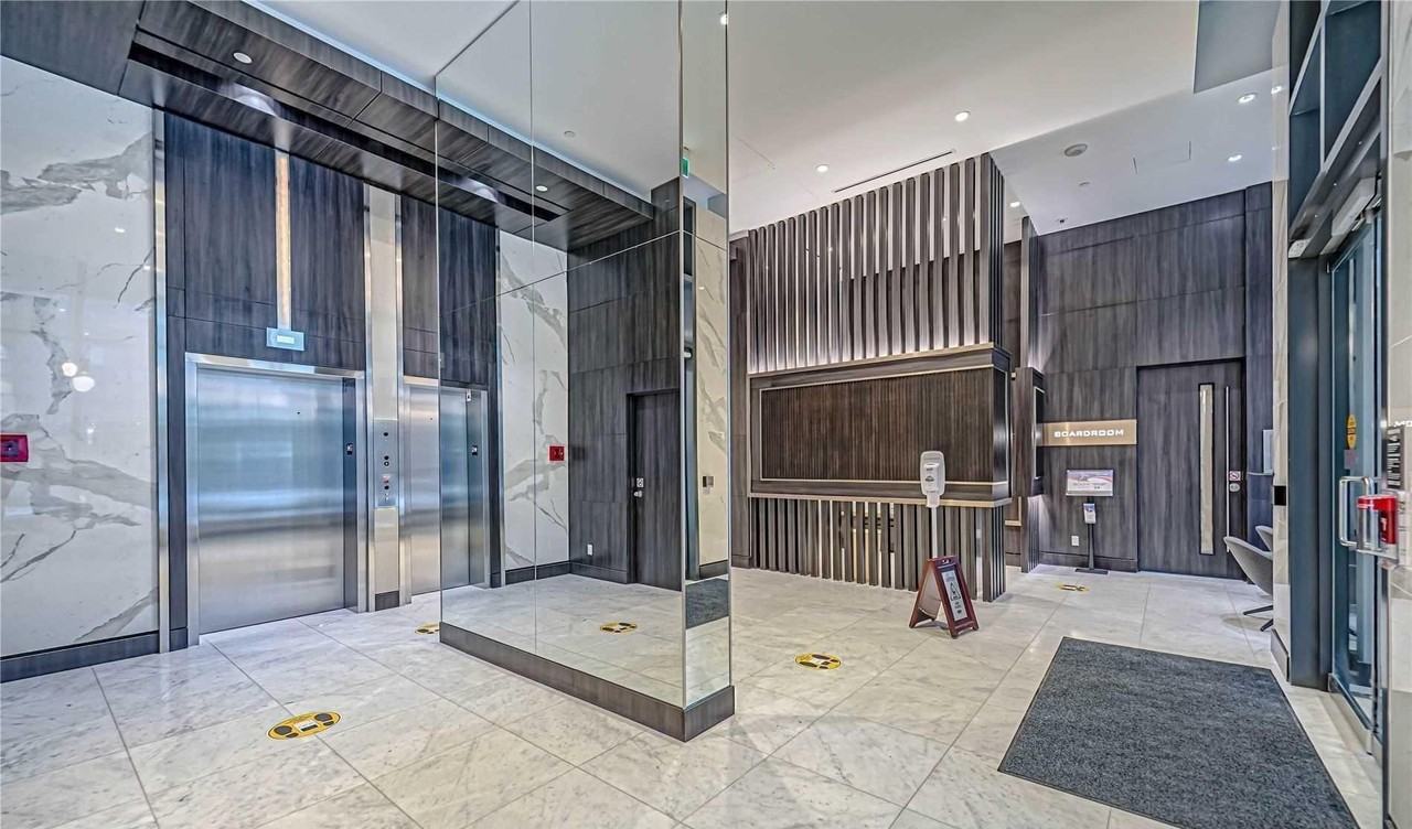 90 Queens Wharf Road - Photo 3 of 30