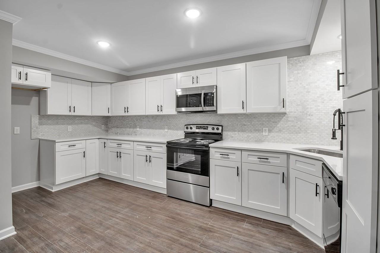 2217 Sweet Home Rd. - Photo 3 of 50