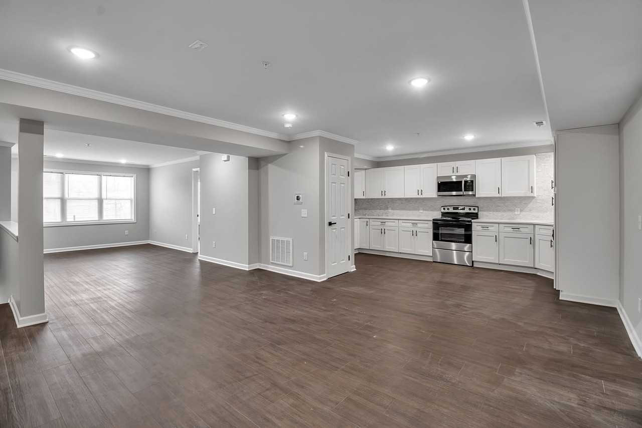 2217 Sweet Home Rd. - Photo 4 of 50