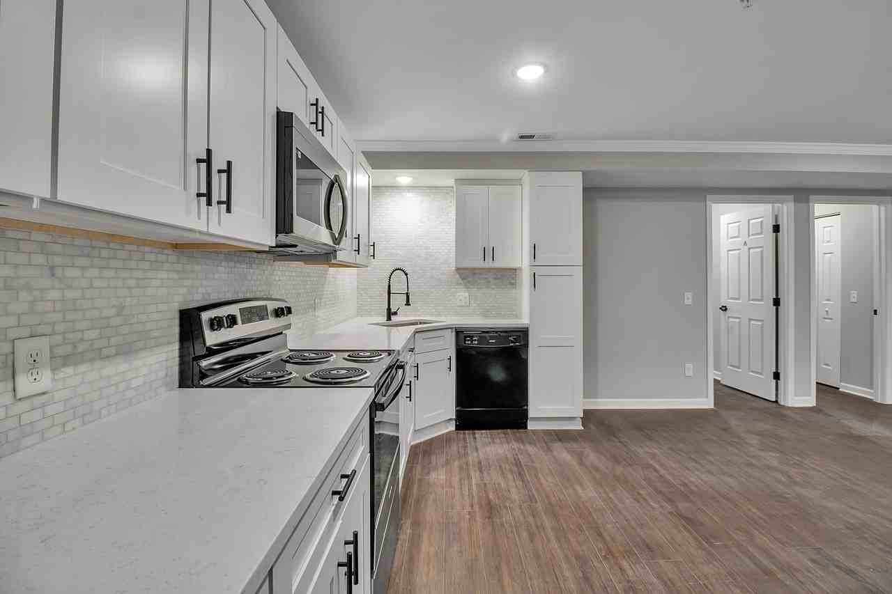 2217 Sweet Home Rd. - Photo 5 of 50