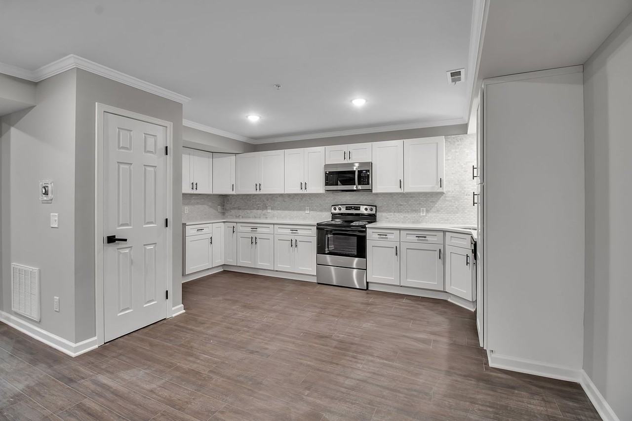 2217 Sweet Home Rd. - Photo 7 of 50