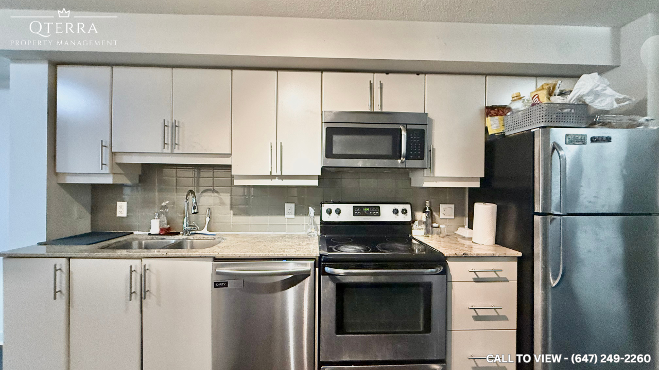 33 Bay St - Photo 2 of 7