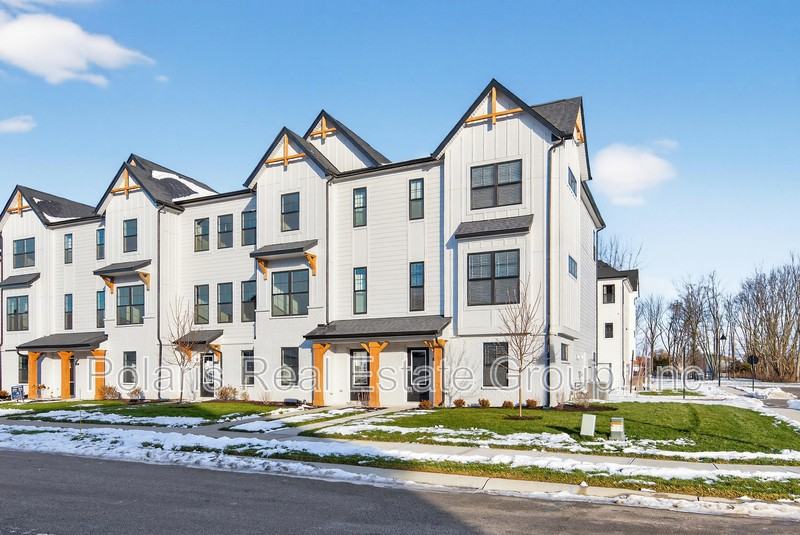 4390 Douro Trl - Photo 2 of 30