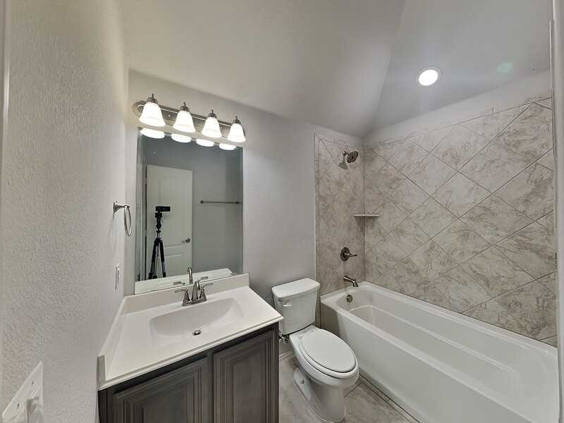 1204 Sagewood Dr - Photo 6 of 24