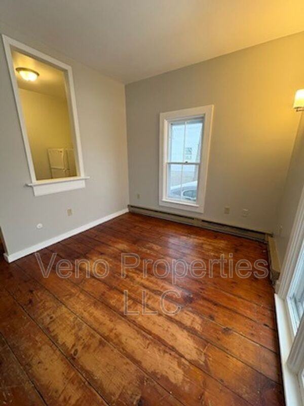 1 Pleasant St #1W - Photo 4 of 10