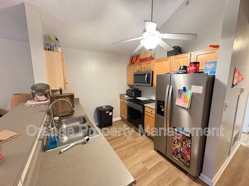 1331 Harts Ridge Dr - Photo 5 of 18