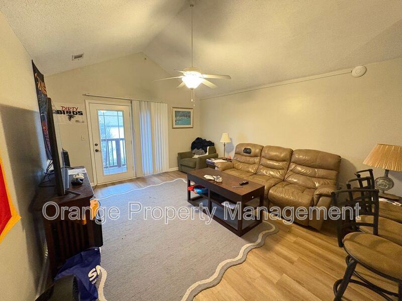 1331 Harts Ridge Dr - Photo 7 of 18