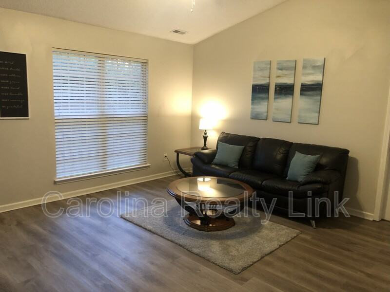 5534 Allen Rd E - Photo 2 of 17