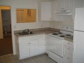 211 Forest Ave #4 - Photo 1 of 1