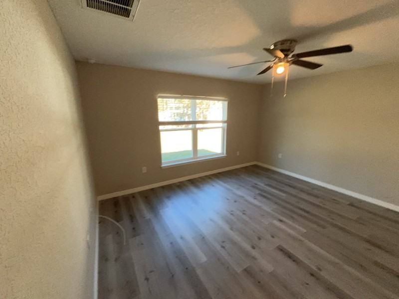 3099 W Viking Ln - Photo 5 of 14