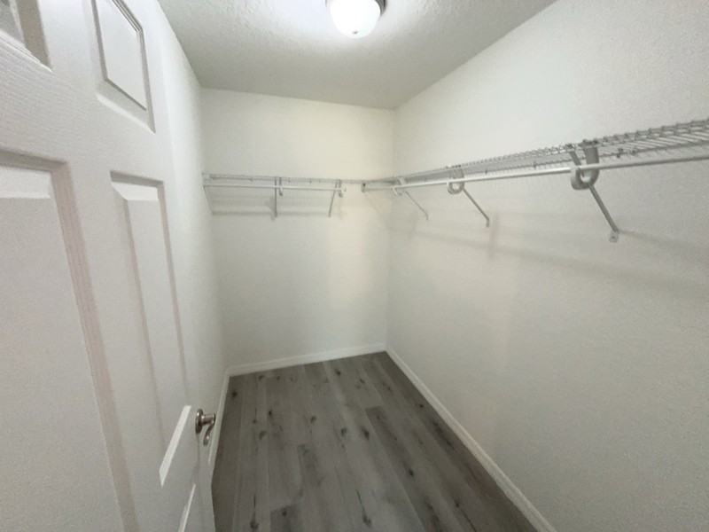 3099 W Viking Ln - Photo 6 of 14