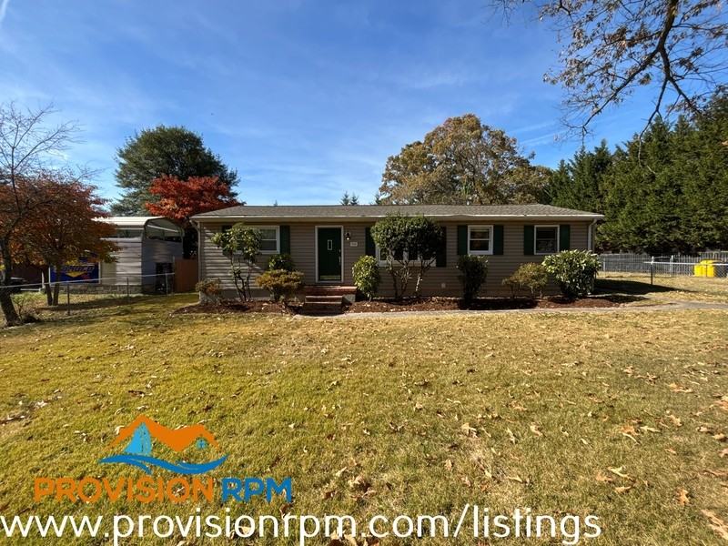 322 Creek Blvd - Photo 2 of 24