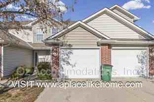 803 Sw Imperial Ln - Photo 1 of 1