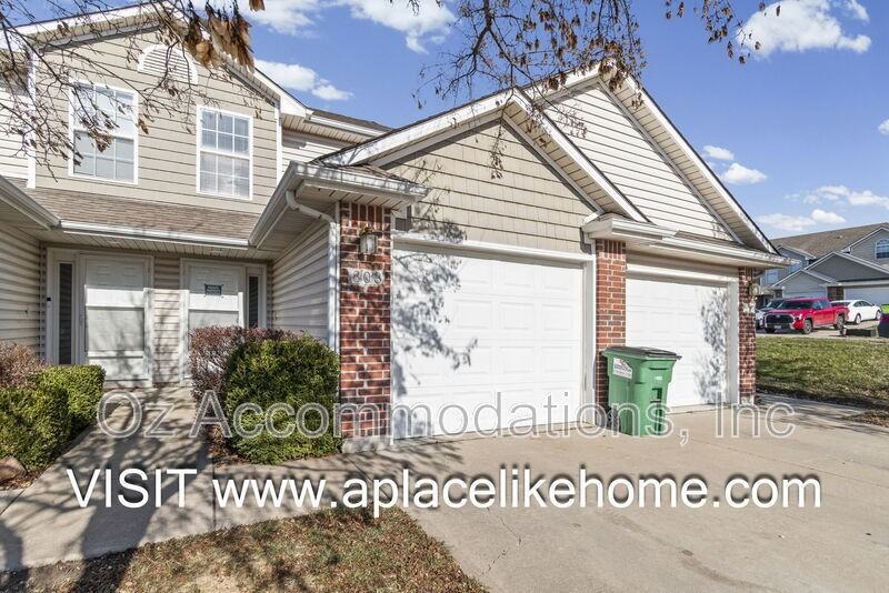 803 Sw Imperial Ln - Photo 3 of 34