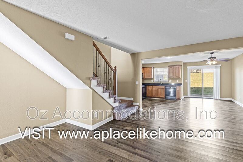 803 Sw Imperial Ln - Photo 7 of 34