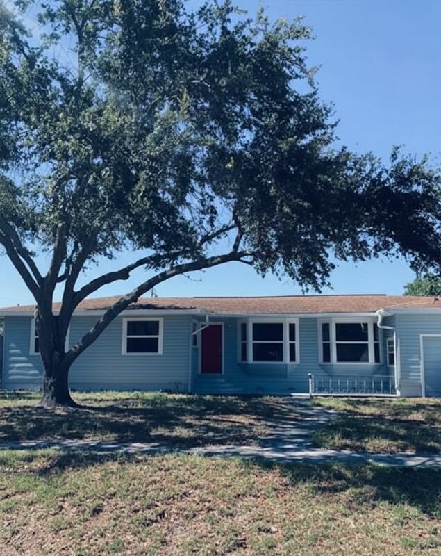 5024 Emerson Ave S - Photo 2 of 19