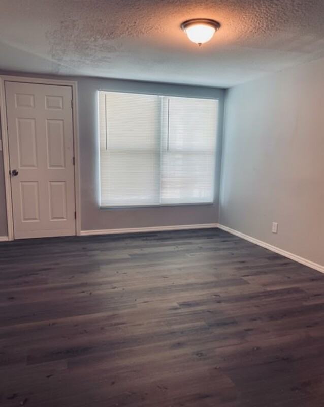 5024 Emerson Ave S - Photo 6 of 19