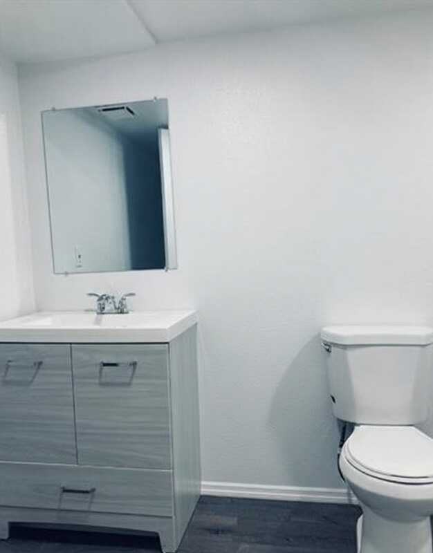 5024 Emerson Ave S - Photo 7 of 19