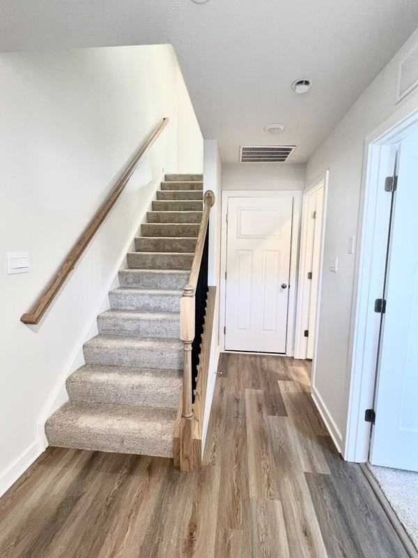 529 Cooper St - Photo 3 of 12