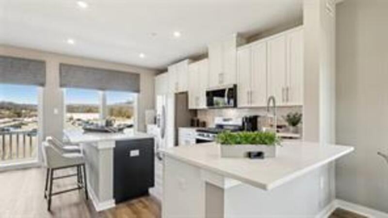 305 Gable Ct - Photo 4 of 10