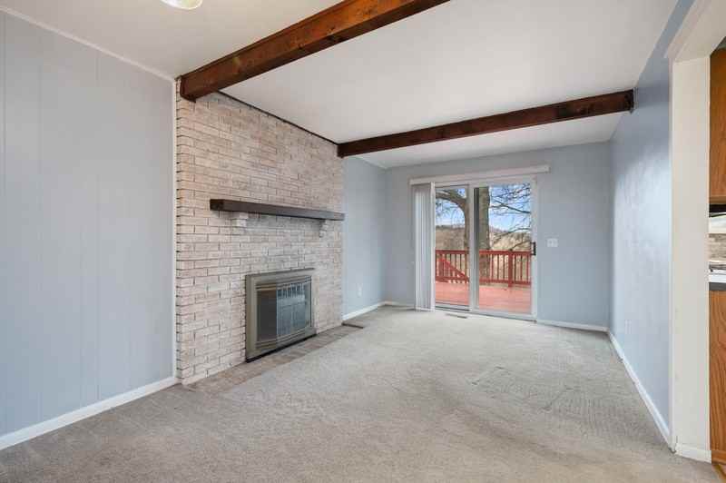 108 Kings Point Rd - Photo 4 of 29