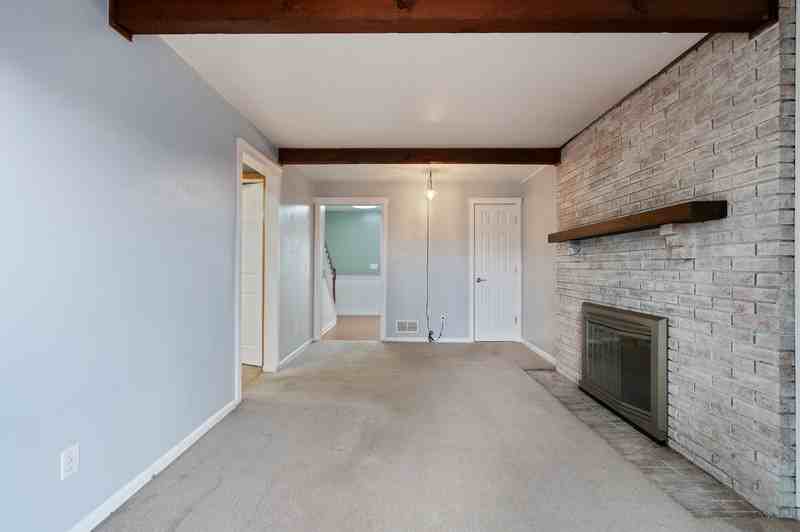 108 Kings Point Rd - Photo 5 of 29