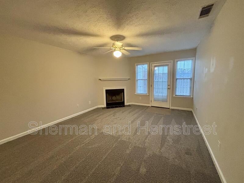 802 Fripp Ct - Photo 5 of 17