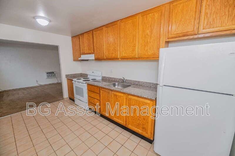 442 San Marco St #8 - Photo 7 of 17