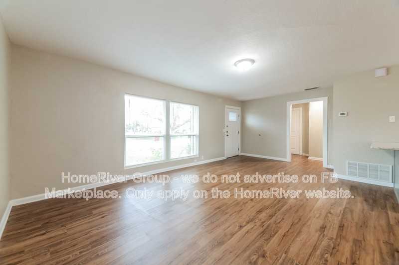 209 W County Line Rd - Photo 5 of 19