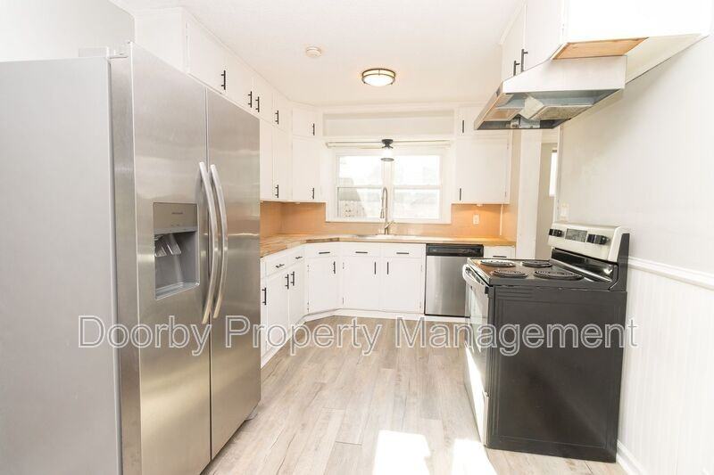 103 Bentley Dr - Photo 6 of 22