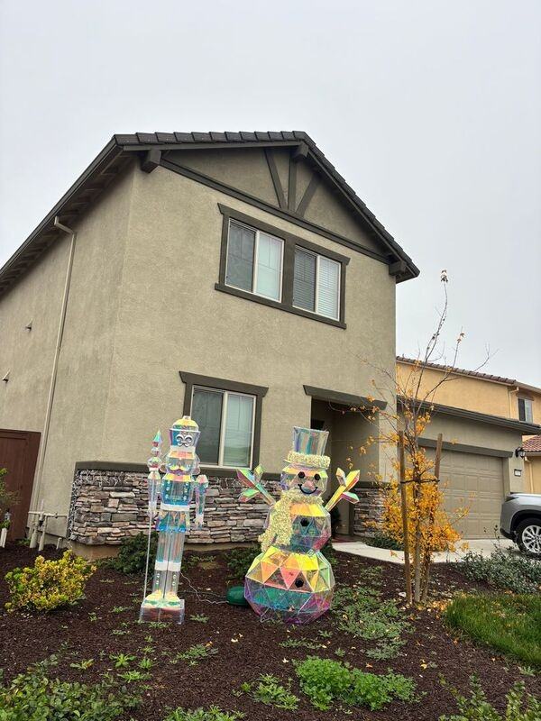 3113 Newfoundland Dr - Photo 2 of 3