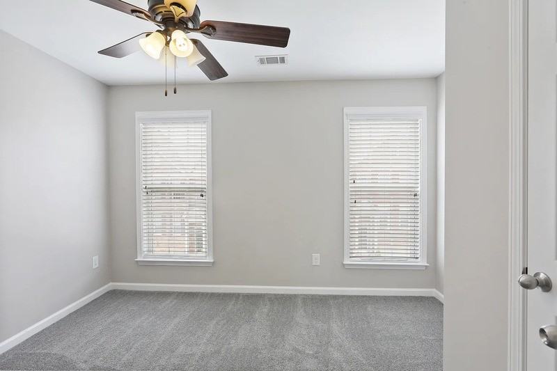 5113 Kempsford Ct Se - Photo 7 of 25