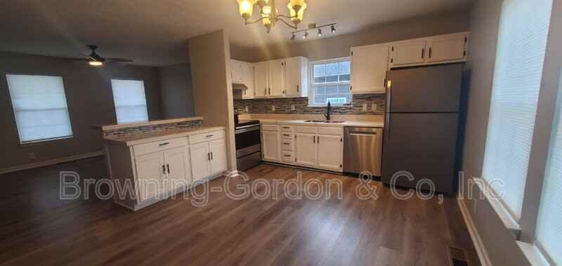 1727 14th Ave N - Photo 2 of 14