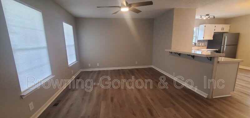 1727 14th Ave N - Photo 3 of 14