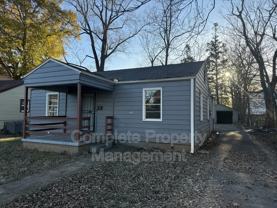 1152 14th Pl Sw - Photo 1 of 1