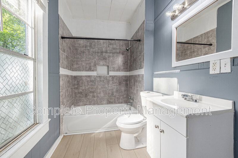 5906 5th St S - Photo 7 of 10