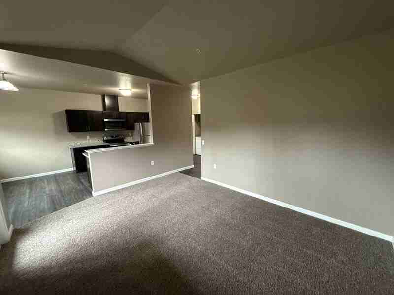 4261 Hawthorne Ave Ne Salem Or #319 - Photo 4 of 42