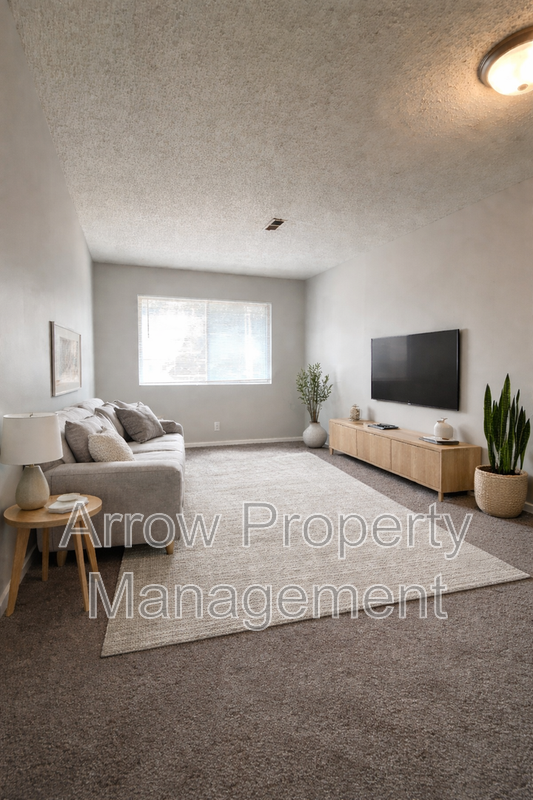 1119 E St #04 - Photo 2 of 7