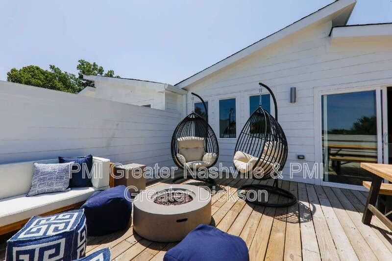 11 N Hill St #A - Photo 7 of 32